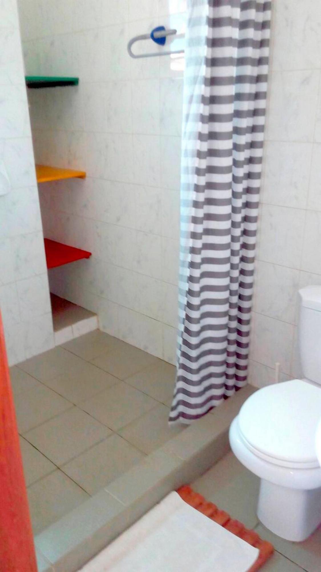 Dodoo Lodge Cotonou Bilik gambar