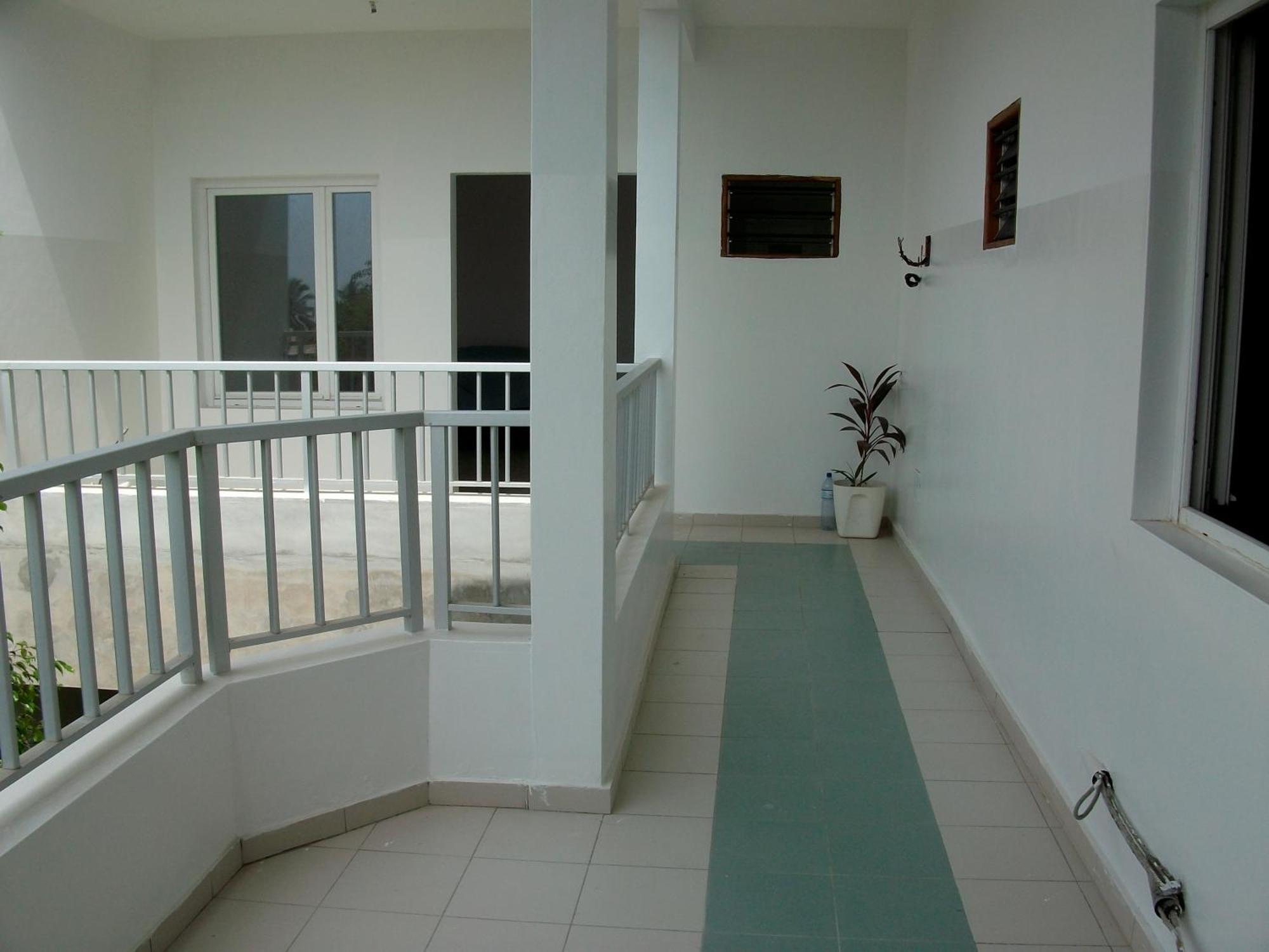 Dodoo Lodge Cotonou Luaran gambar