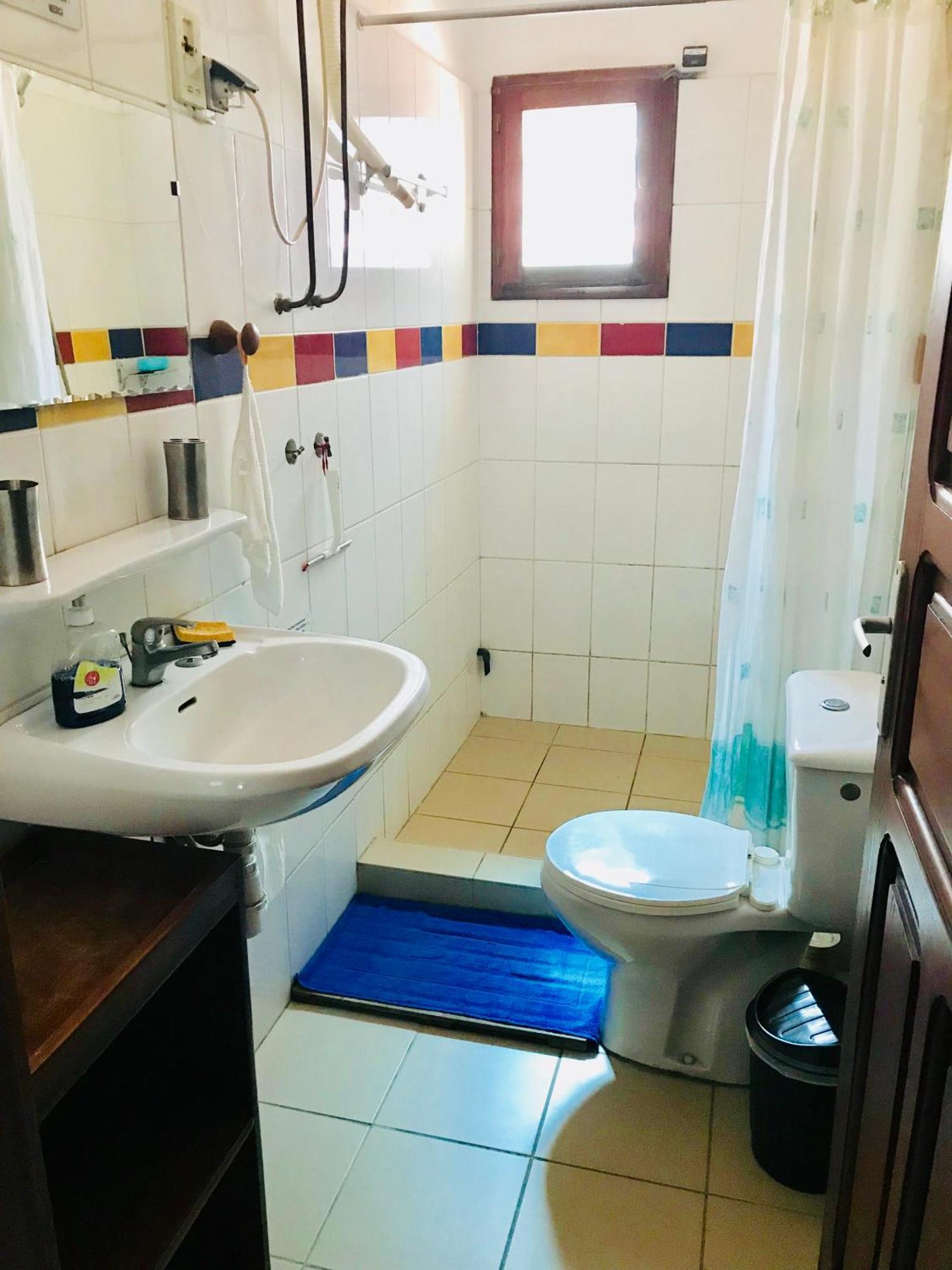 Dodoo Lodge Cotonou Bilik gambar