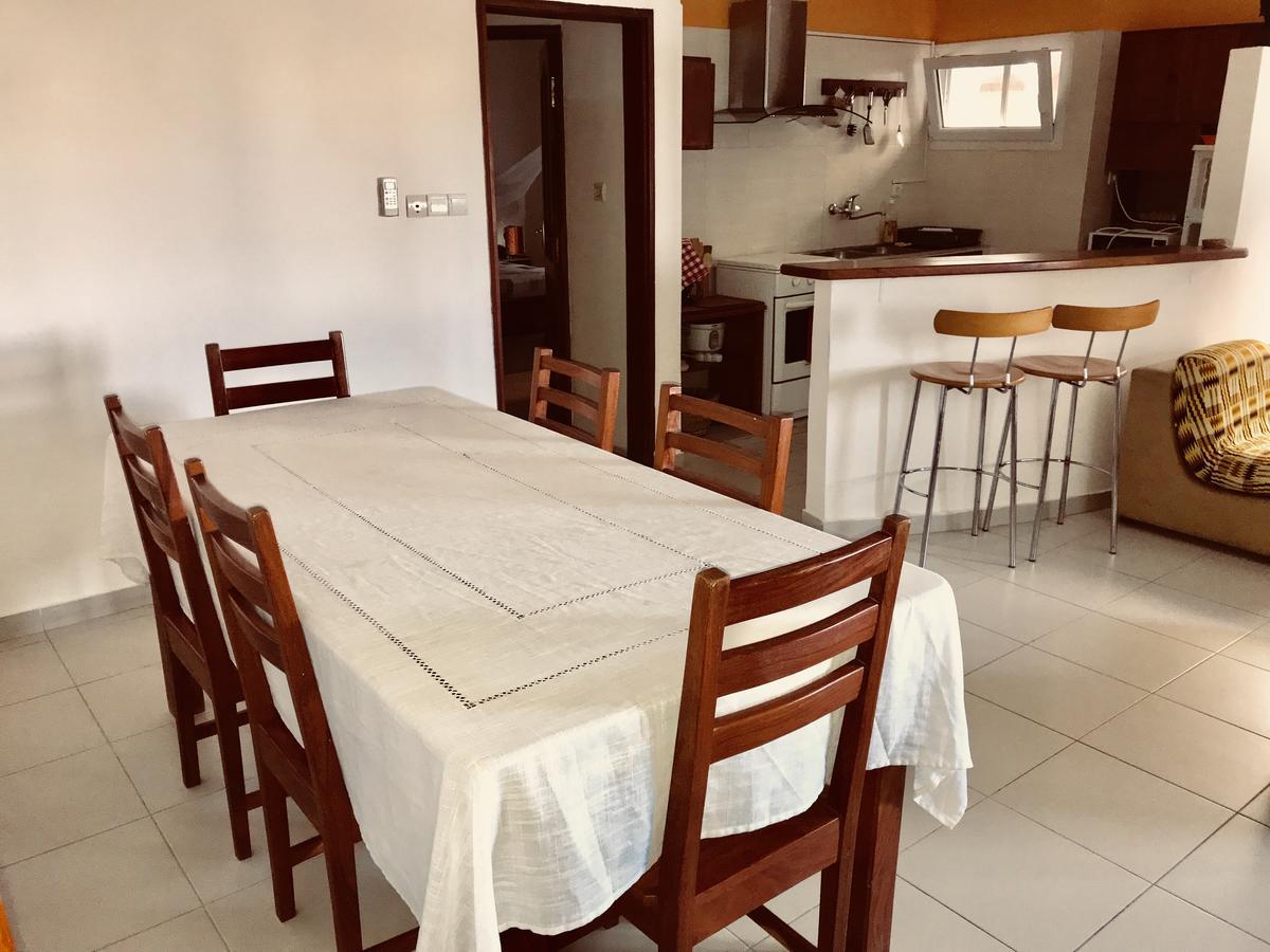 Dodoo Lodge Cotonou Luaran gambar