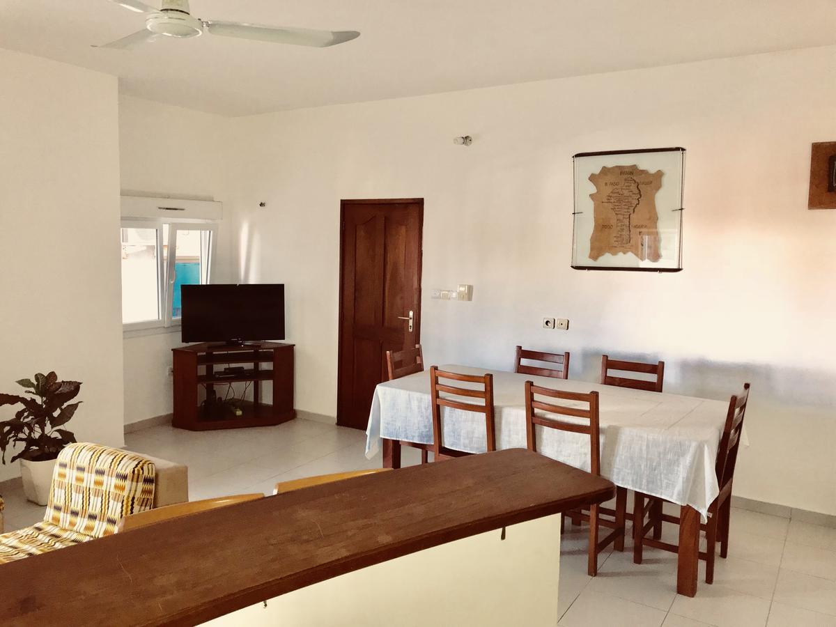 Dodoo Lodge Cotonou Luaran gambar